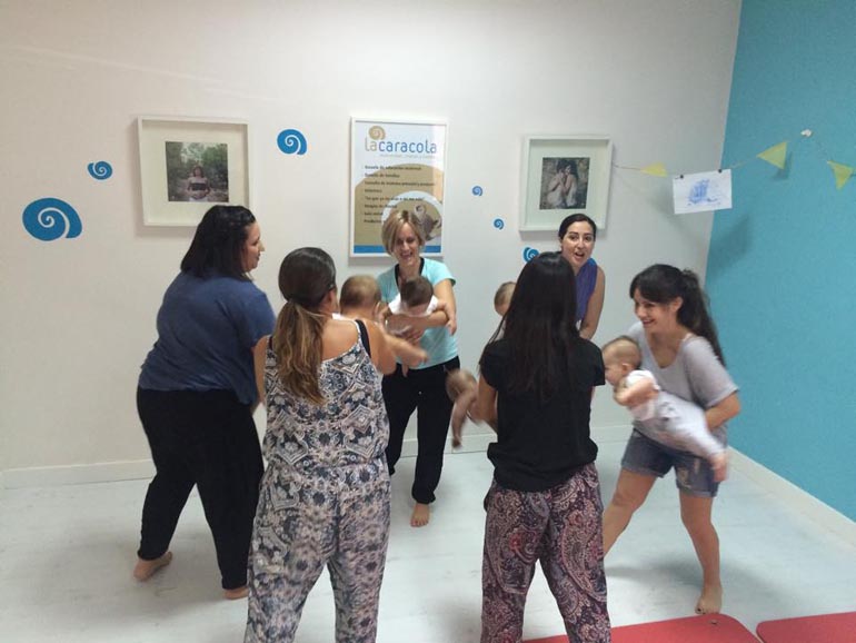 La Caracola ofrece en Málaga 10 talleres para padres y madres en septiembre, 7 de ellos gratis