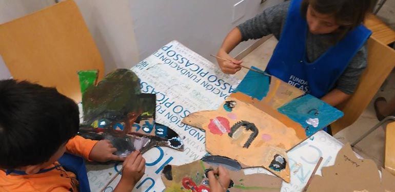 La Casa Natal de Picasso propone una nueva actividad para niños el sábado 31  de octubre: taller infantil 'Lluvia de imágenes, la percepción de imágenes en el tiempo'