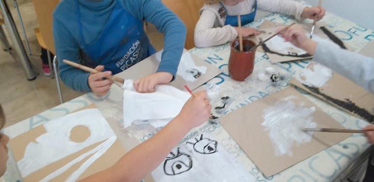 Nuevo taller para niños el sábado 21 en la Casa Natal de Picasso: 'La imagen sugerida, sombras chinas'