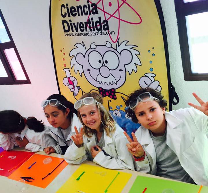 Talleres infantiles de Ciencia Divertida los viernes en Benalmádena