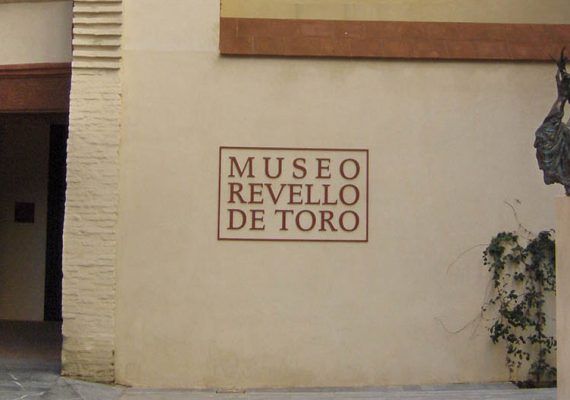 Escuela de arte en Navidad en el Museo Revello de Toro (Málaga)