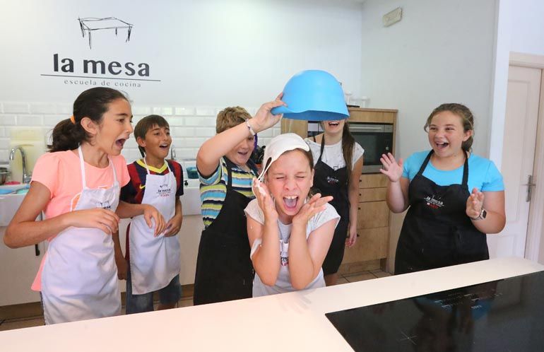 Campamentos infantiles de cocina en Navidad con La Mesa Málaga