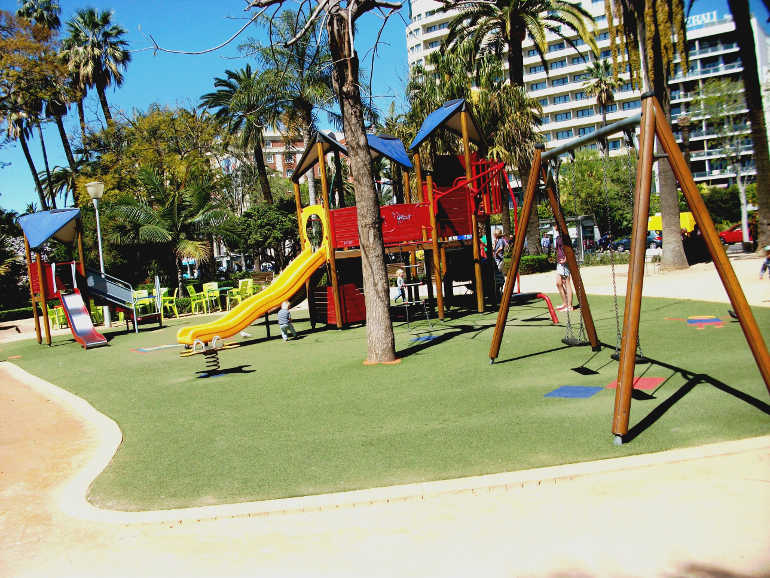 Conoce todos los parques infantiles de la zona centro de Málaga