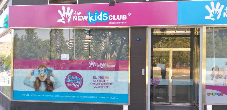 Extraescolares de inglés para niños y adolescentes en The New Kids Club Málaga