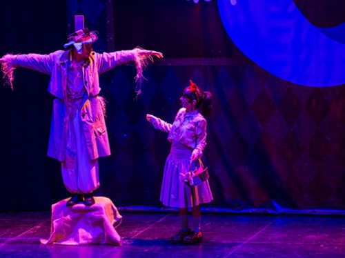 Obra teatral solidaria para niños y familias ‘Los amigos de Oz’, en Churriana (Málaga)