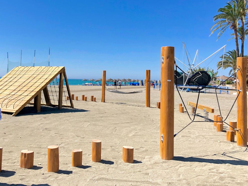 Parque Jumanji, un nuevo espacio de deporte para jóvenes en la playa de Torre del Mar