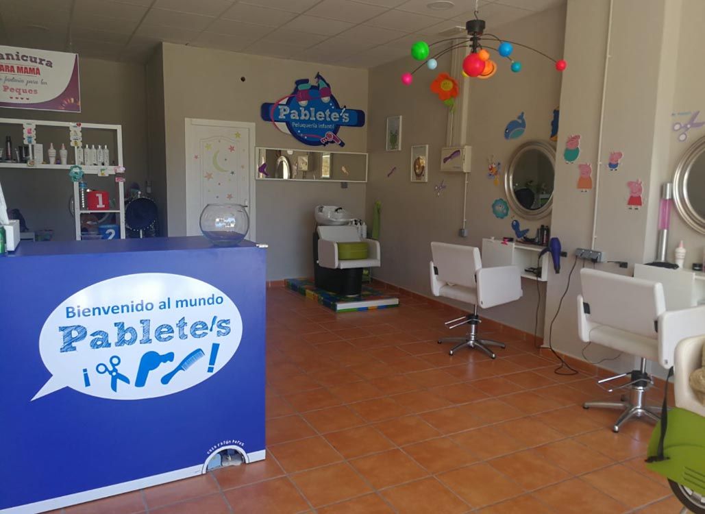 La peluquería infantil Pablete’s de Málaga llega a Teatinos
