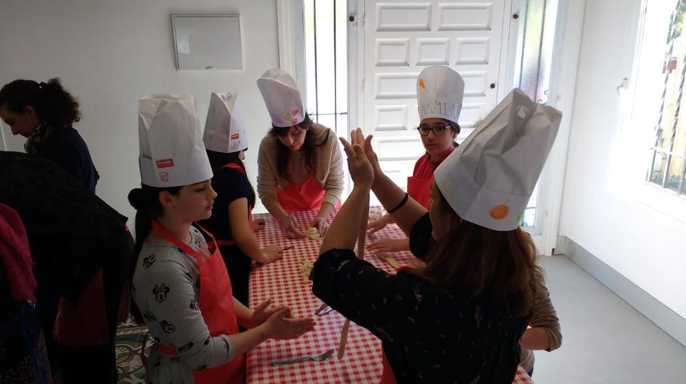 Campamento de cocina infantil en Semana Blanca con Cooking Málaga en Pedregalejo