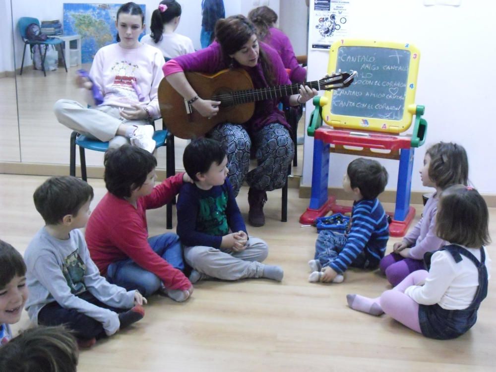 Campamento musical y artístico de Semana Blanca en Torremolinos con PamMusic