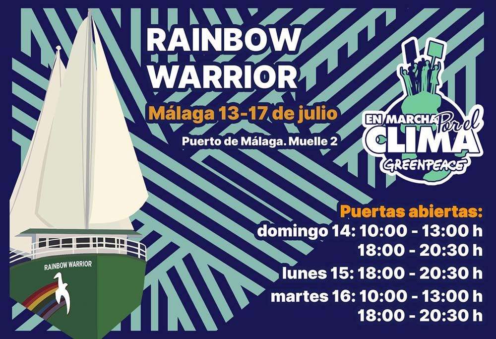 Visita en familia en el Puerto de Málaga el Rainbow Warrior, buque insignia de Greenpeace