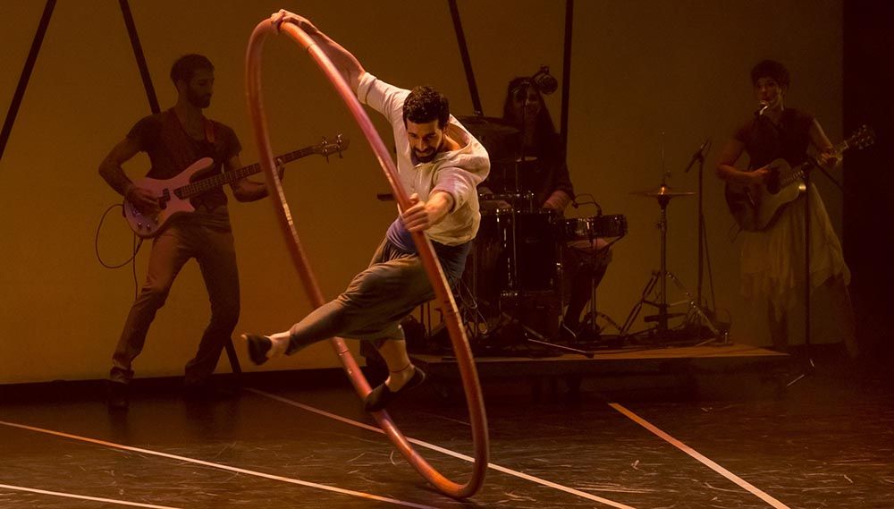 ‘YOLO’, un espectáculo de circo para toda la familia en el Teatro Cervantes de Málaga
