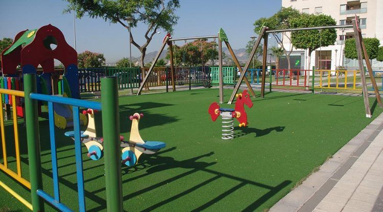 Parques infantiles con terrazas en Málaga