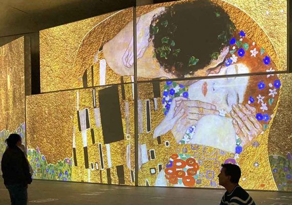 Exposición inmersiva de Gustav Klimt para toda la familia en Muelle Uno Málaga