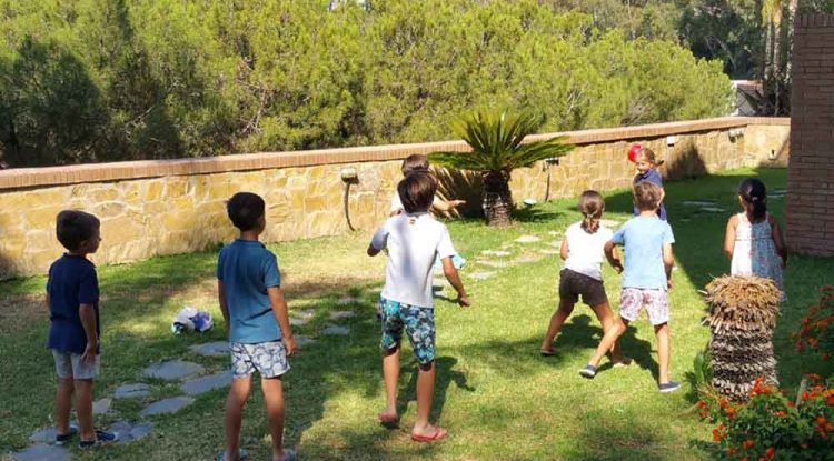 Campamentos de verano privados en urbanizaciones de Málaga con SportisLive