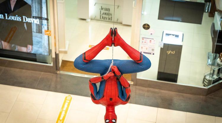 Los superhéroes favoritos de los niños llegan al Larios Centro en una exposición gratis