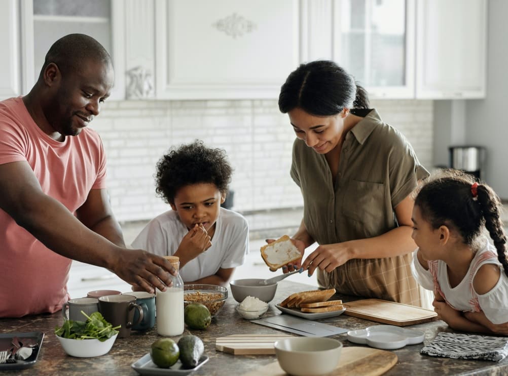 Las mejores cuentas de TikTok para preparar recetas de cocina en familia