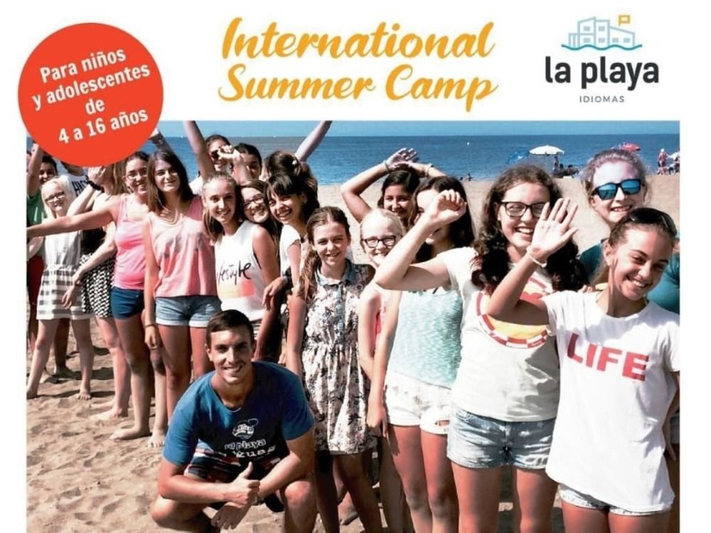 Campamento de verano para niños en La Cala del Moral con La Playa Idiomas (Modalidad día completo)