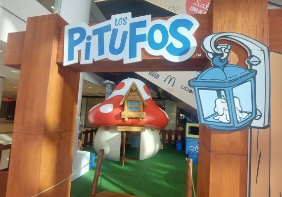 Actividades gratis con Los Pitufos para niños y familias en Larios Centro